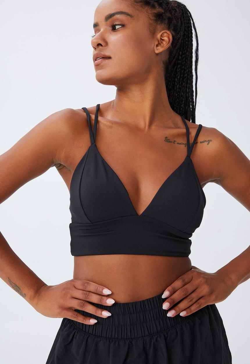 Cotton On - Contouring strappy crop - black