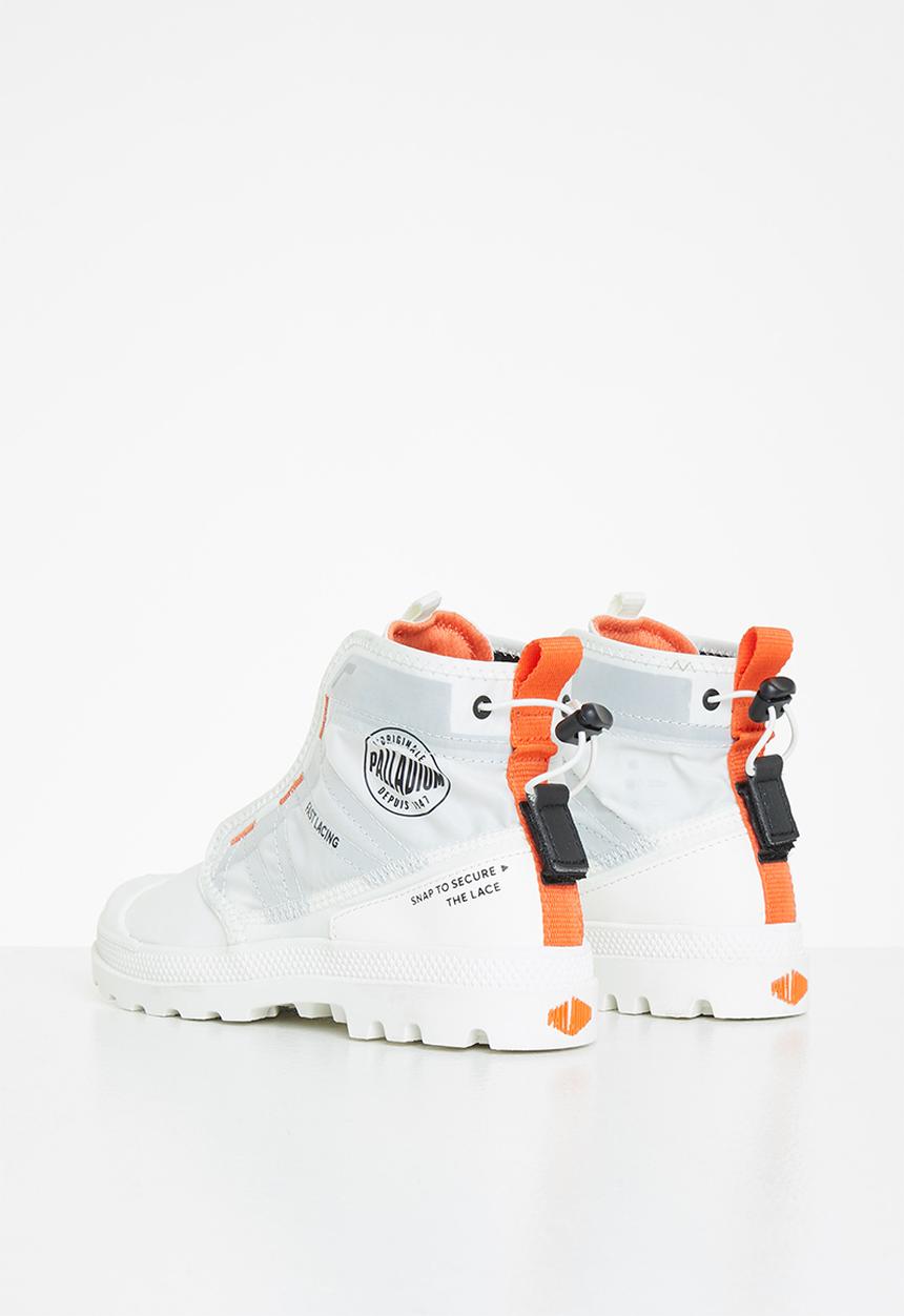 Palladium - Pampa travel - star white