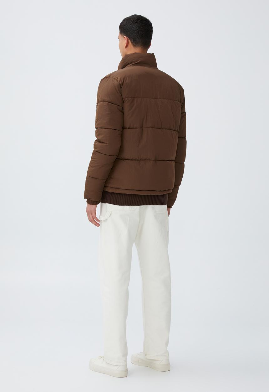 Cotton On - Essential recycled puffer - chocolate