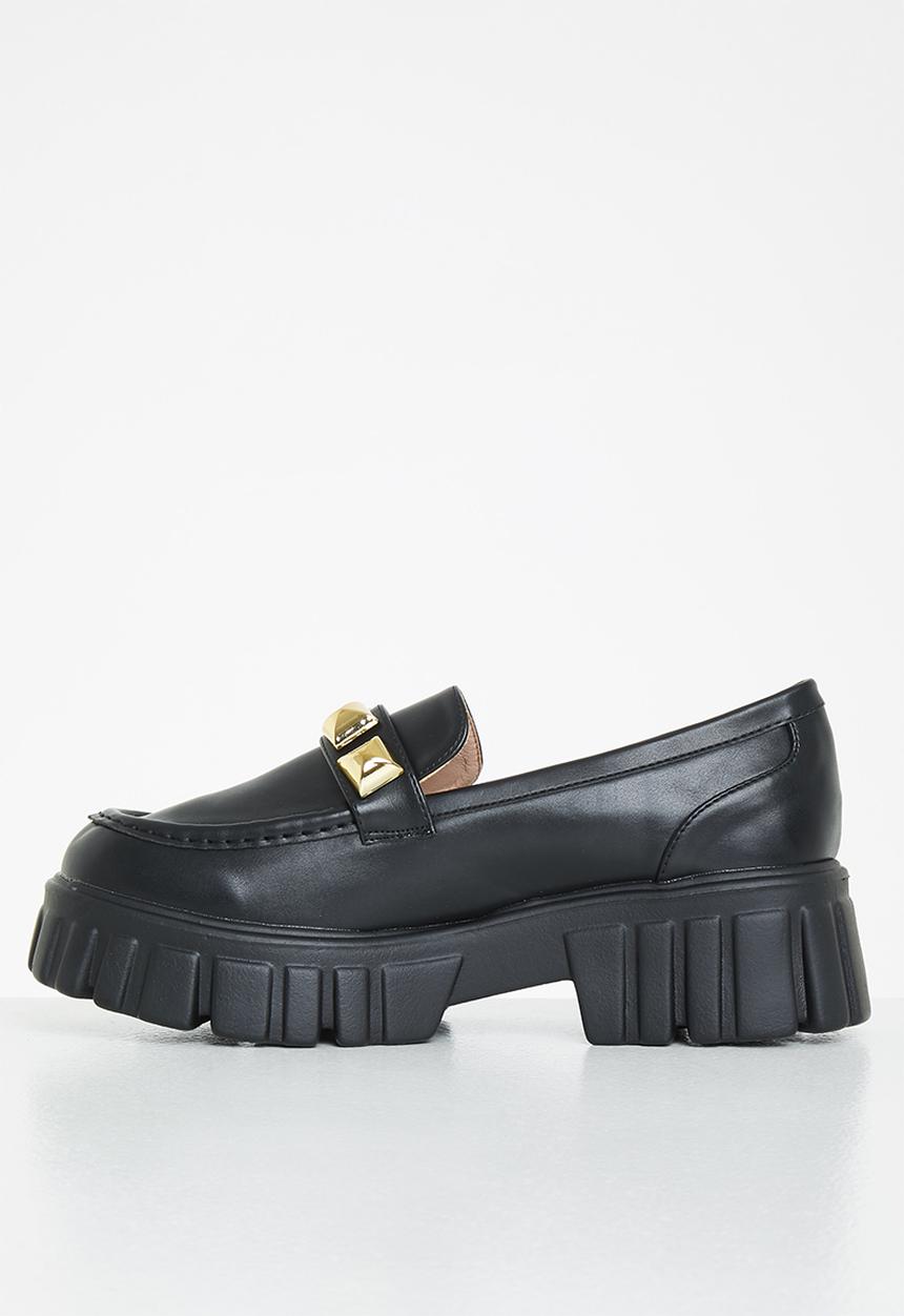 Seduction - Chunky studded loafer - black