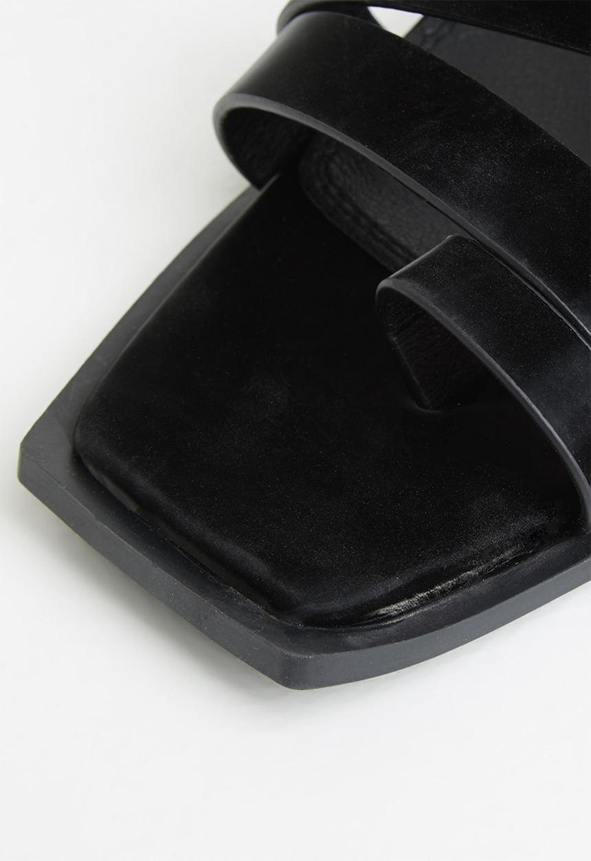Seduction - Strappy square toe mule heel - black