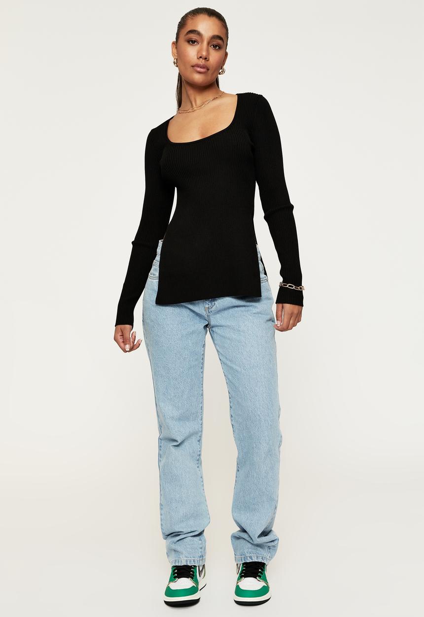 Supré  - Dani split hem knit top - black