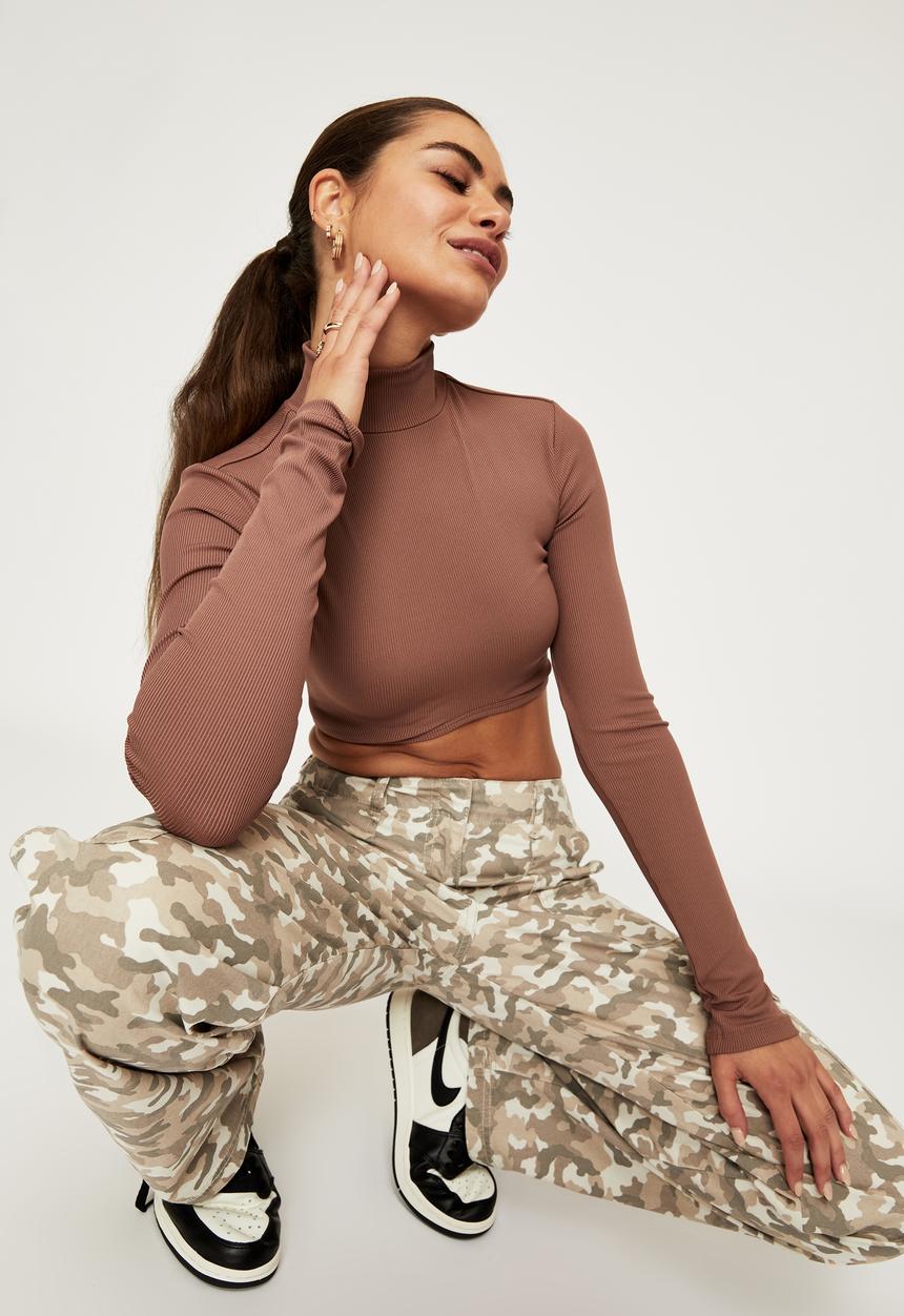 Supré  - Cleo long sleeve mock neck top - choc malt