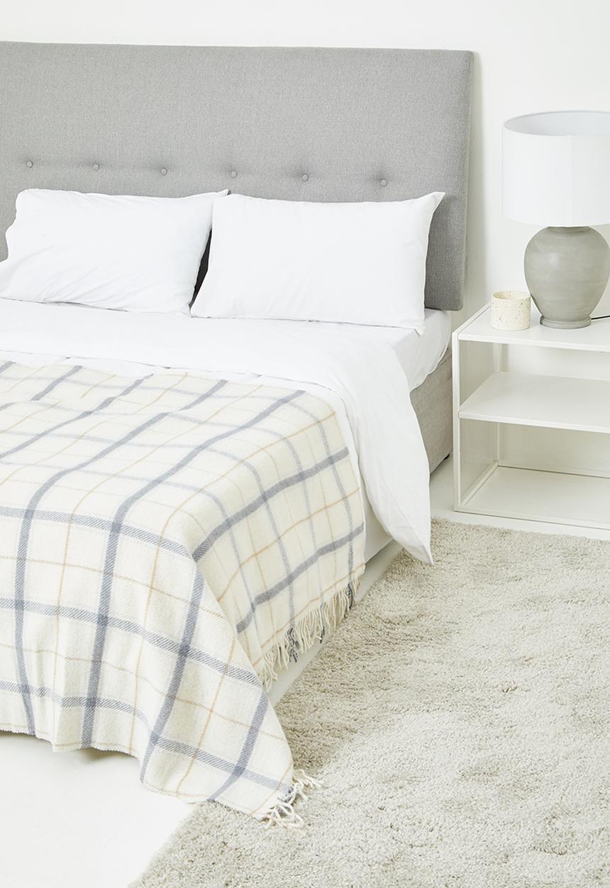 Linen House - Wool check throw - cream