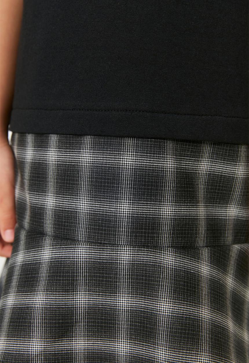 Trendyol - Plaid frill dress - black