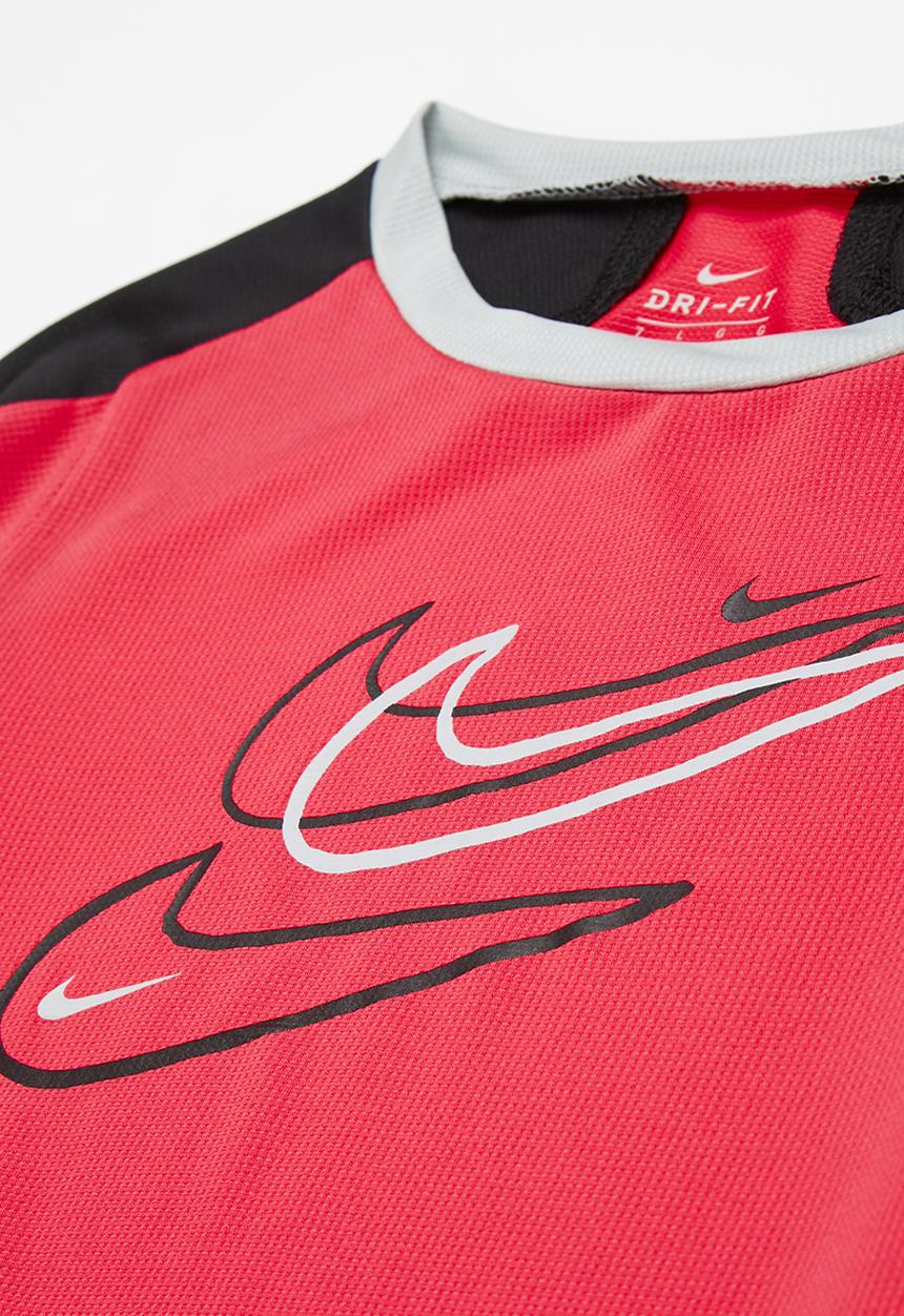 Nike - Nike Sport shirt - siren red