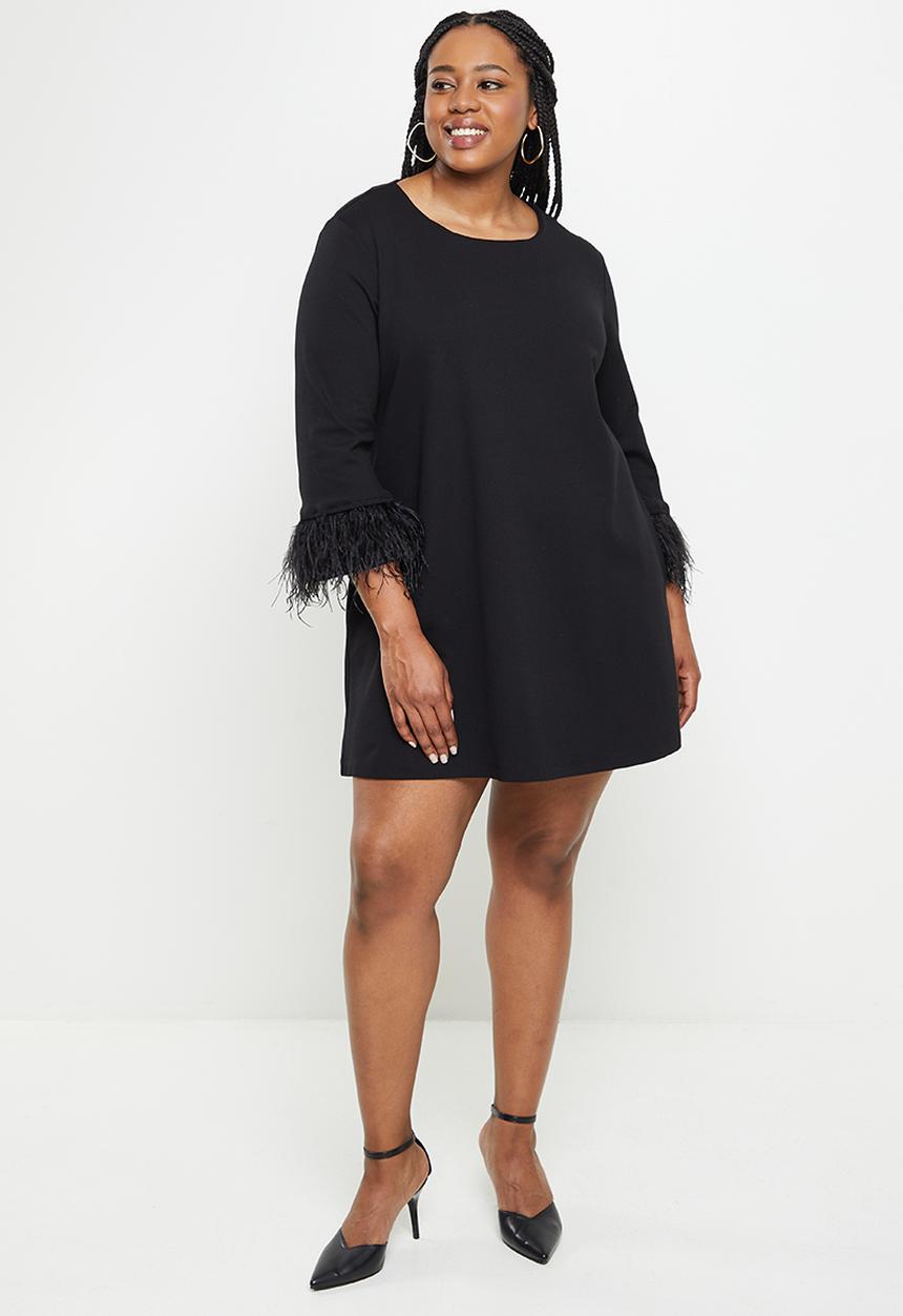Me&B - Plus bellow sleeve cuff detail dress - black