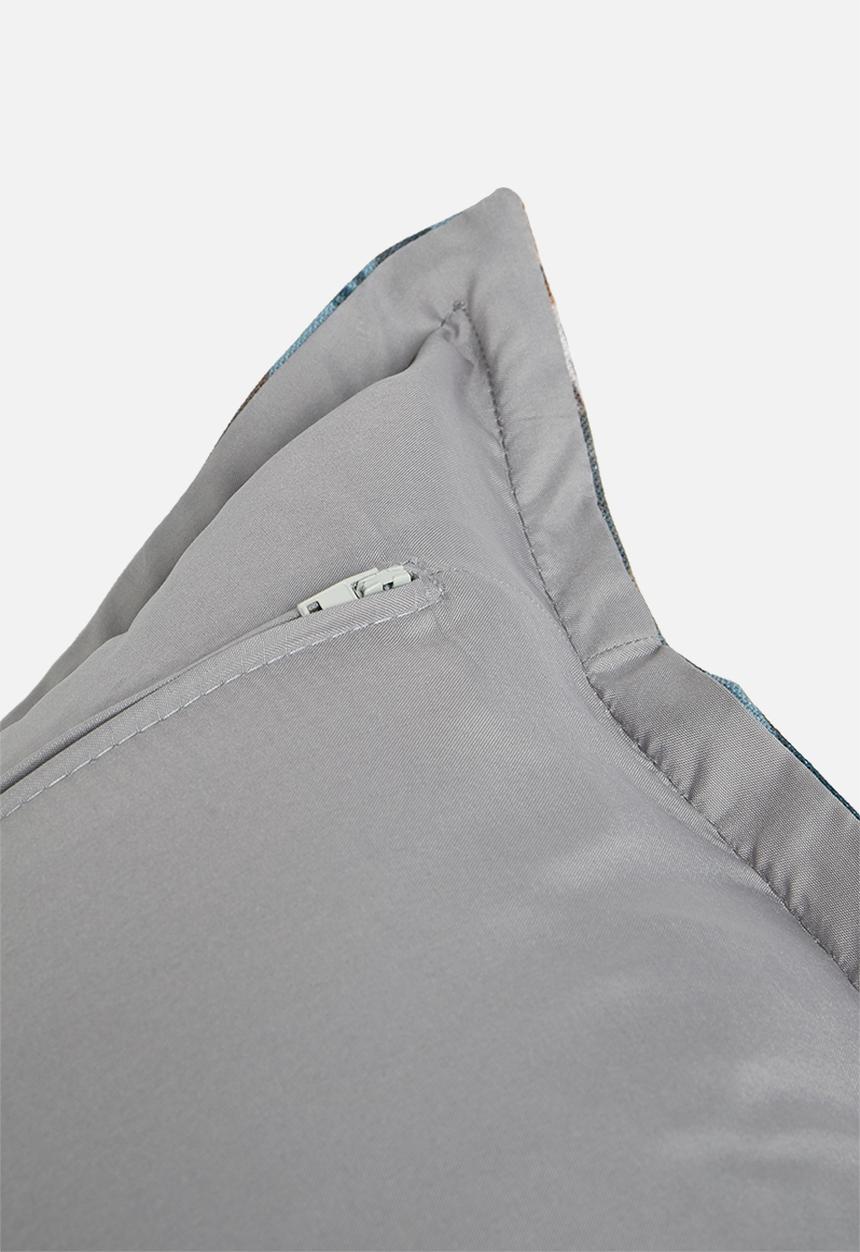 Grey Gardens - Orchid cushion cover - multi