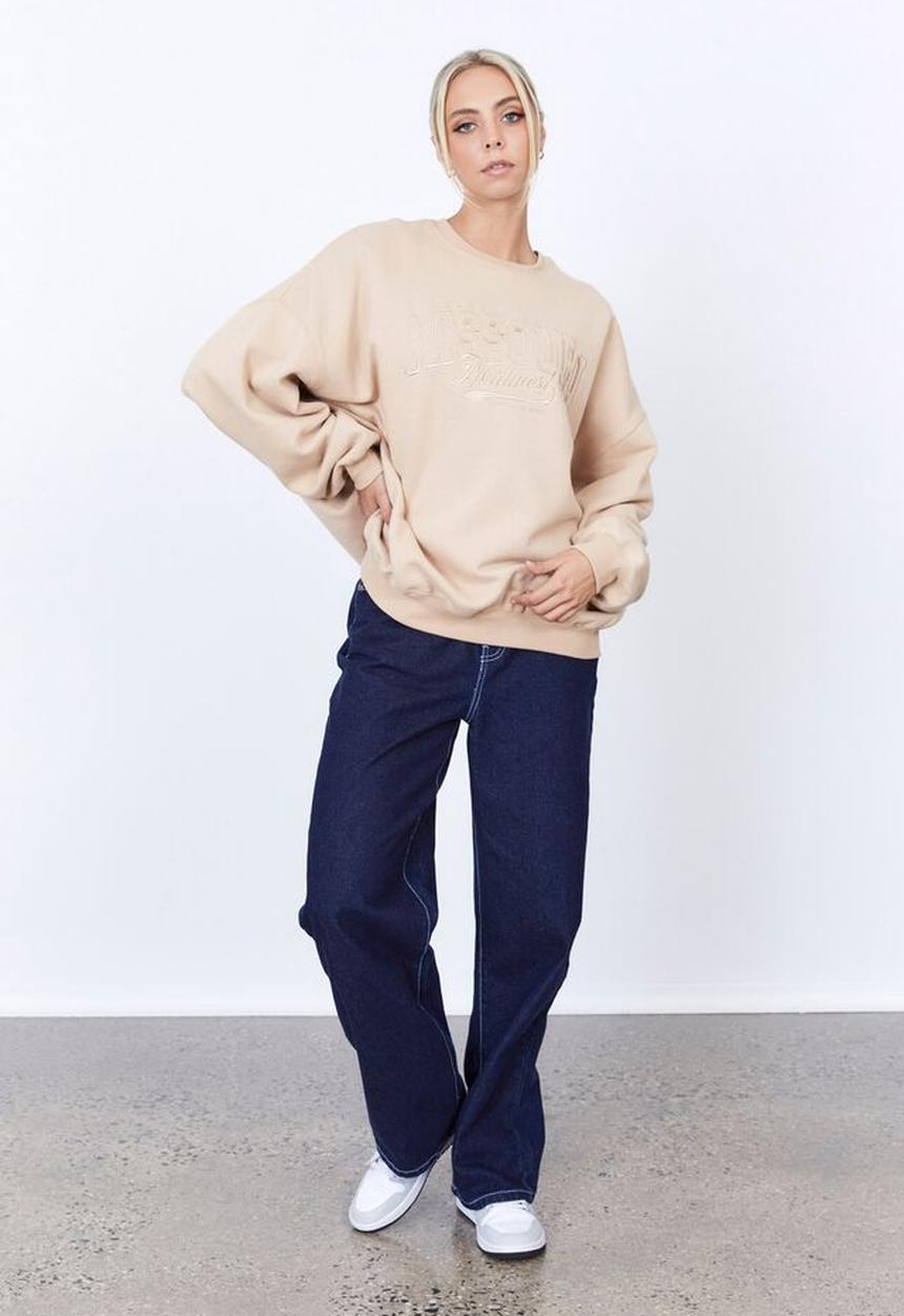 Factorie - Slouchy premium graphic crew - neutral clay/missouri