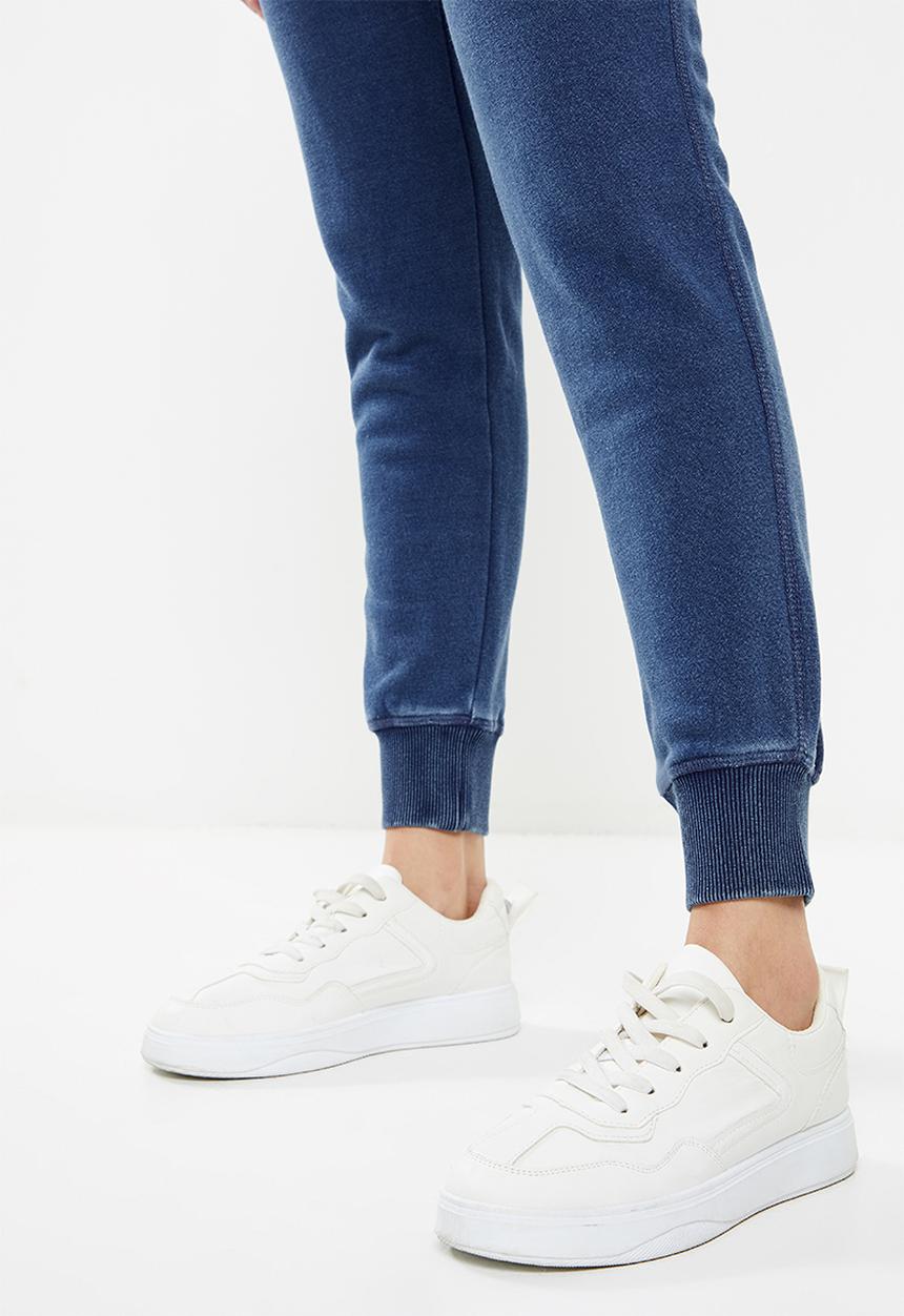 Superdry. - Vintage logo emb jogger noc - mid indigo