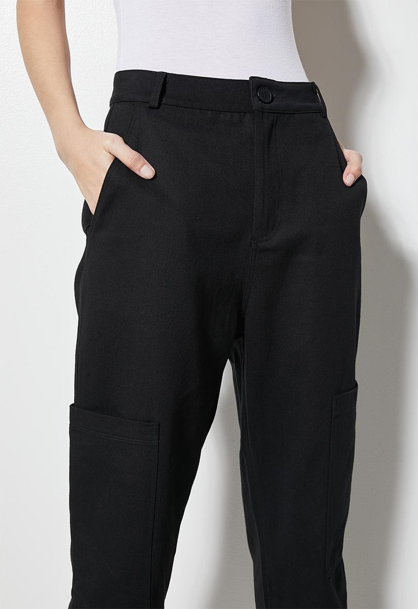Superbalist - Relaxed cargo jogger - black 1
