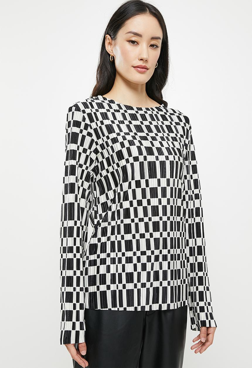 Me&B - Plisse with digital print top - black & white