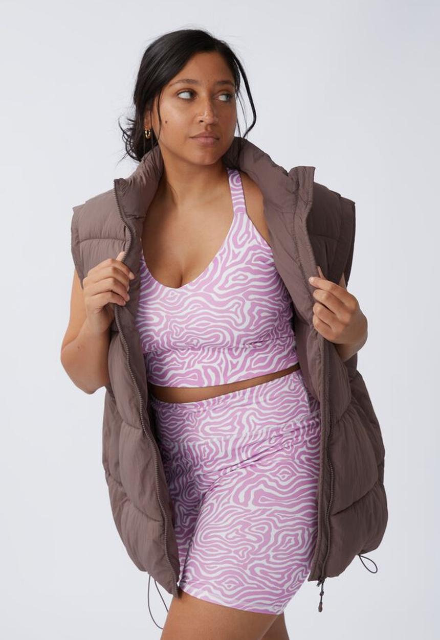 Cotton On - Curve active recycled mother puffer vest - brown