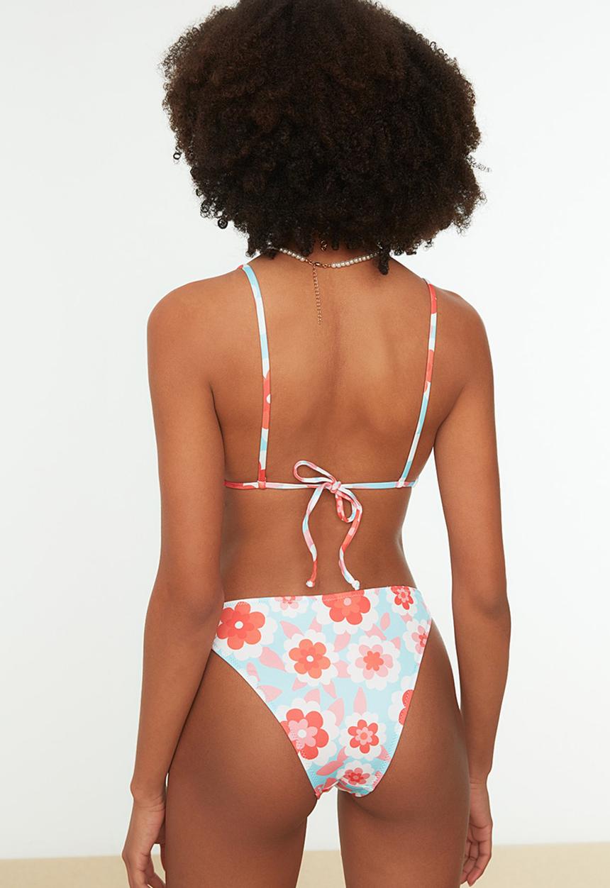 Trendyol - Floral patterned bikini set - multi