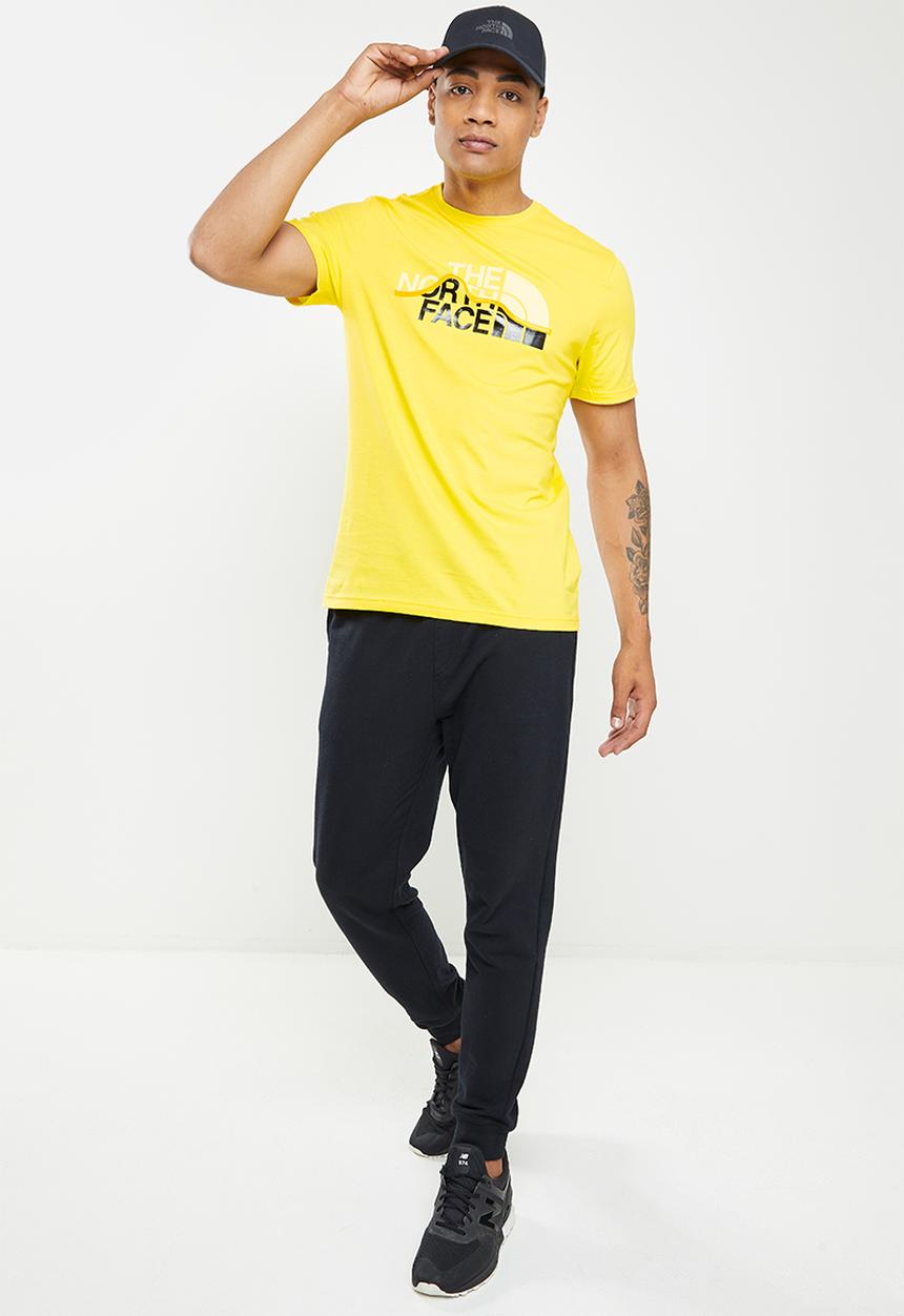 The North Face - M short sleeve mountain line tee - yellow