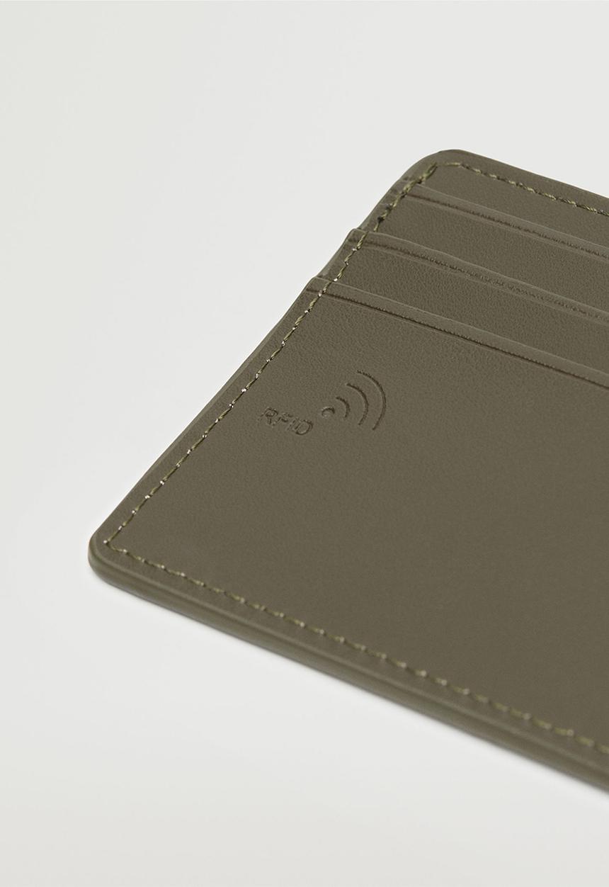 MANGO - Anti-contactless leather effect card holder - khaki