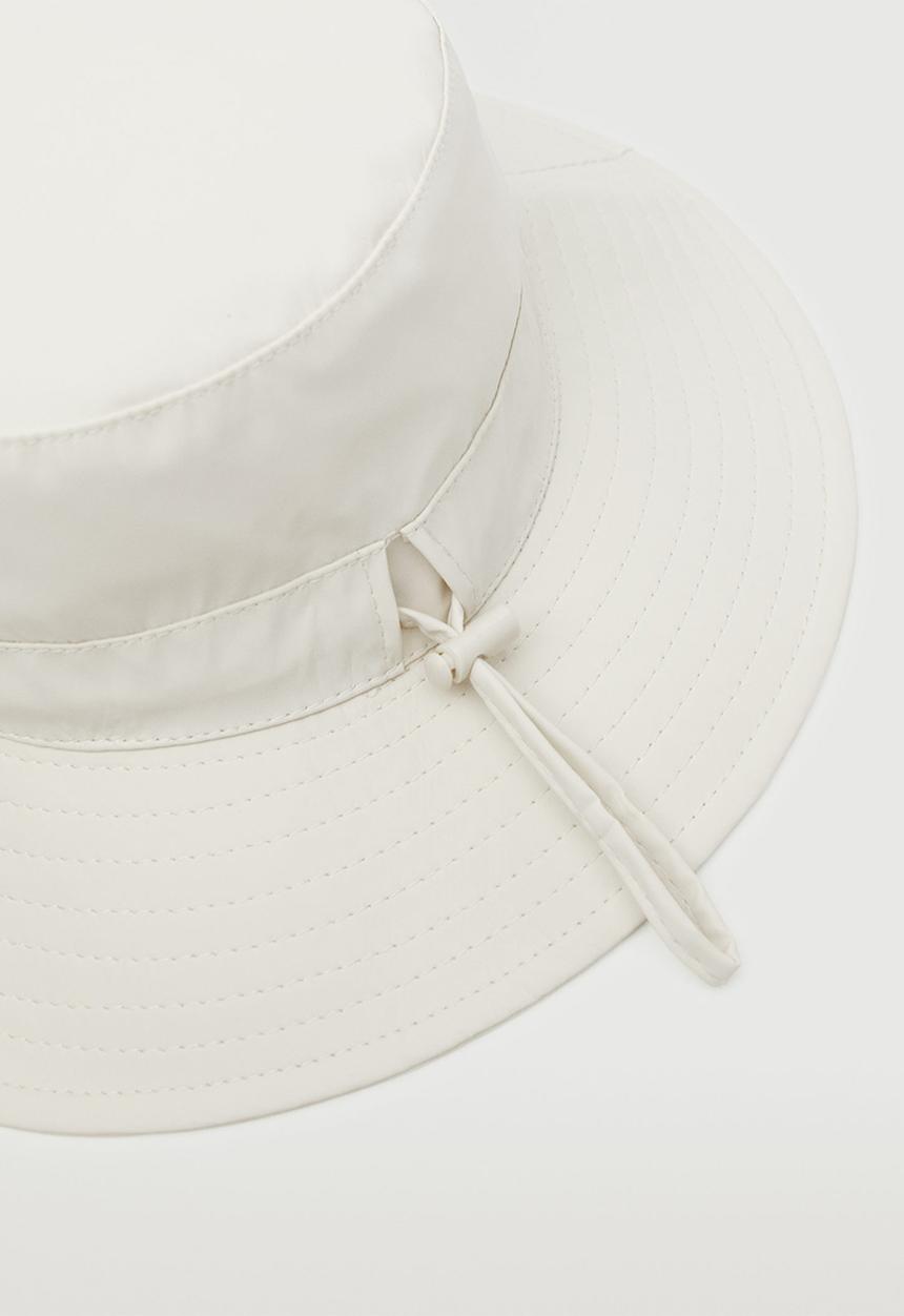 MANGO - Bucket hat - ecru