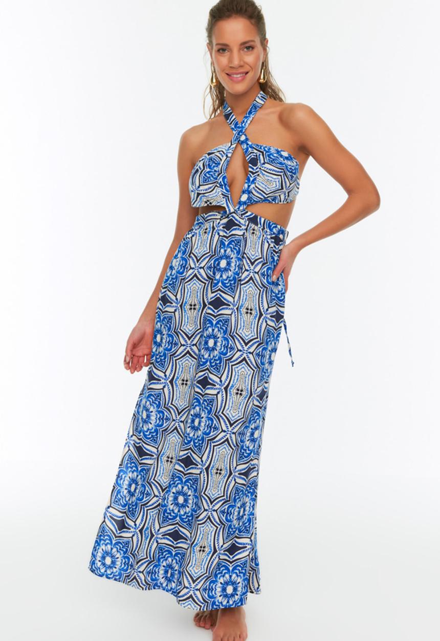 Trendyol - Floral pattern cut out detailed beach dress - blue