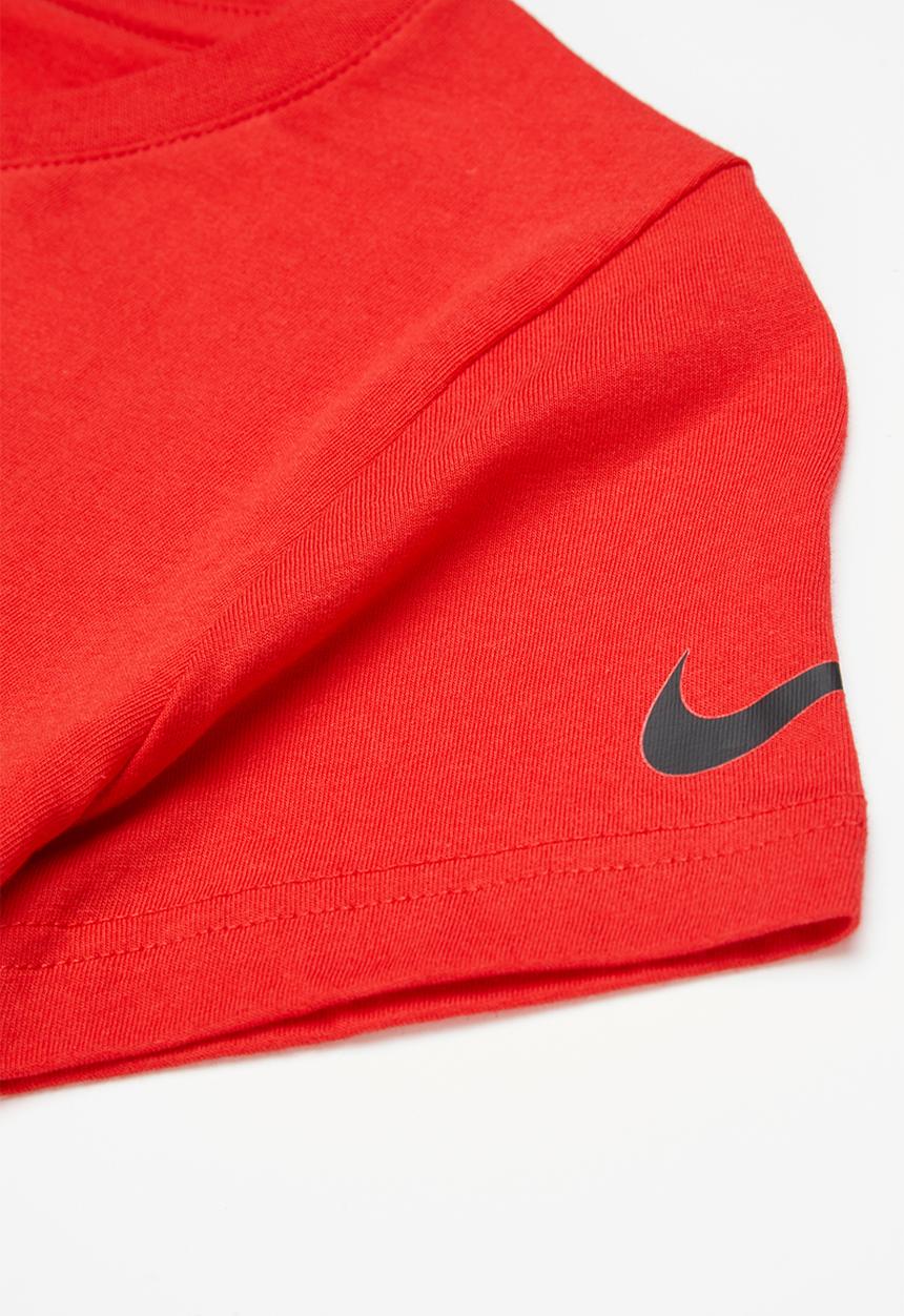 Nike - Nkb short sleeve graphic T-shirt - university red