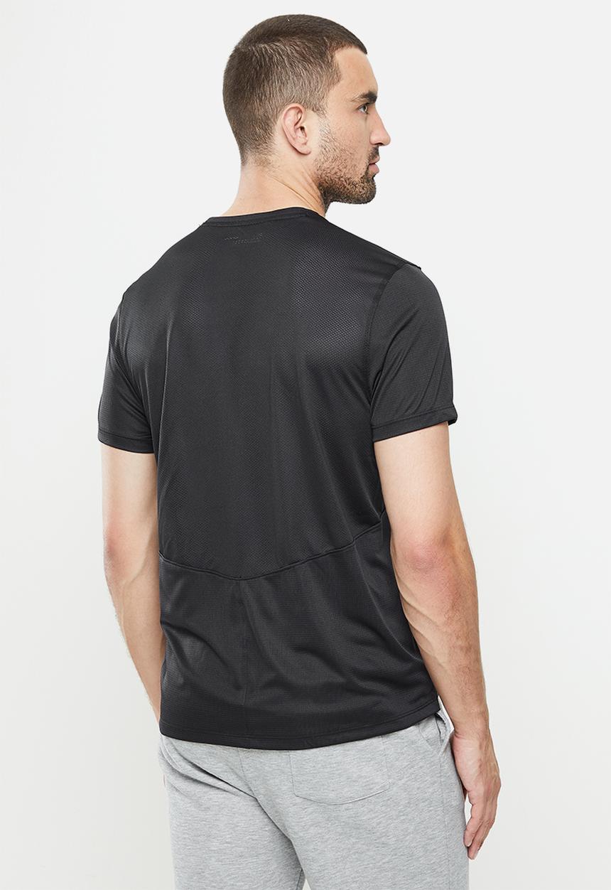 Under Armour - UA Speed Stride 2.0 tee- Black/black/reflective