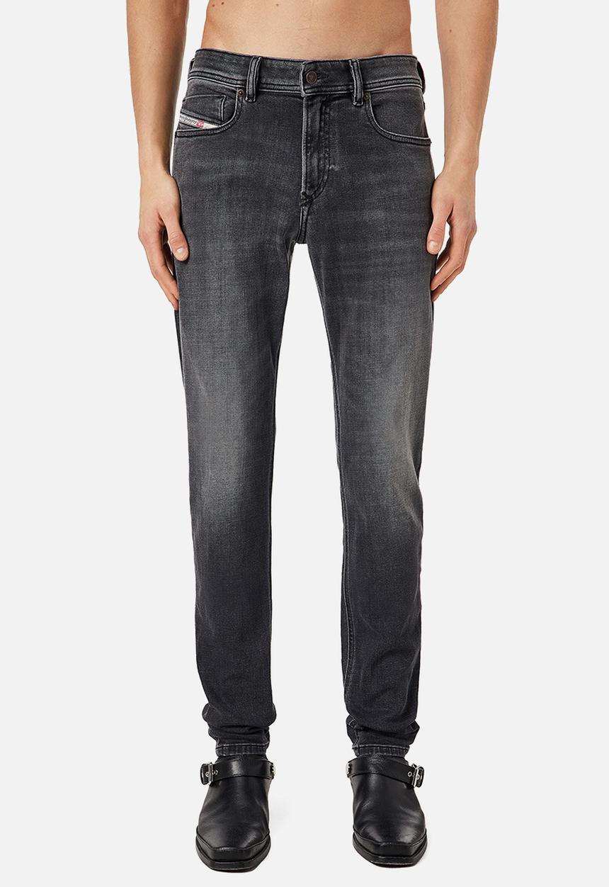 Diesel  - 1979 sleenker l.32 trousers - black/dark grey 
