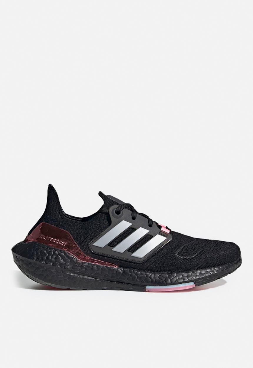 adidas Originals - Ultraboost 22 w - core black/matte silver/beam pink