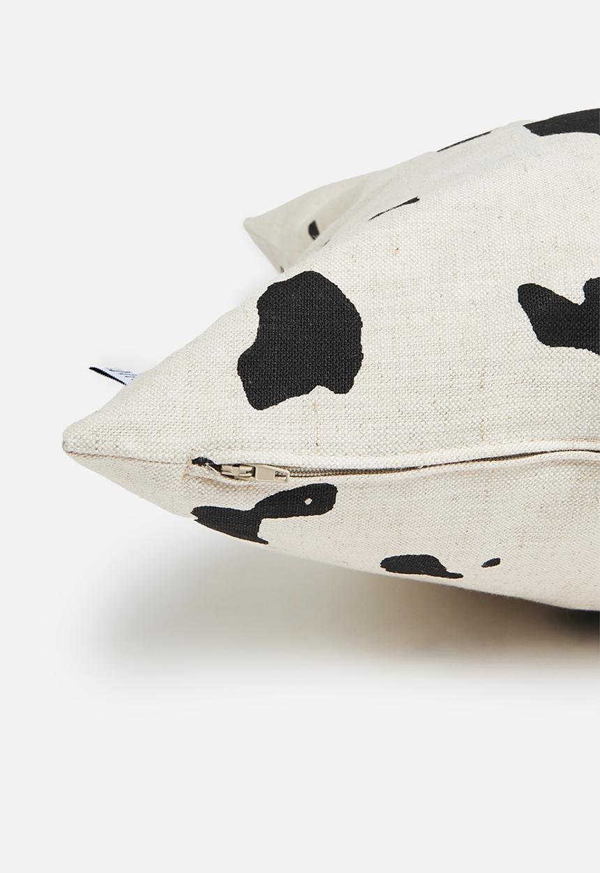 Sixth Floor - Laux linen cushion cover - white & black