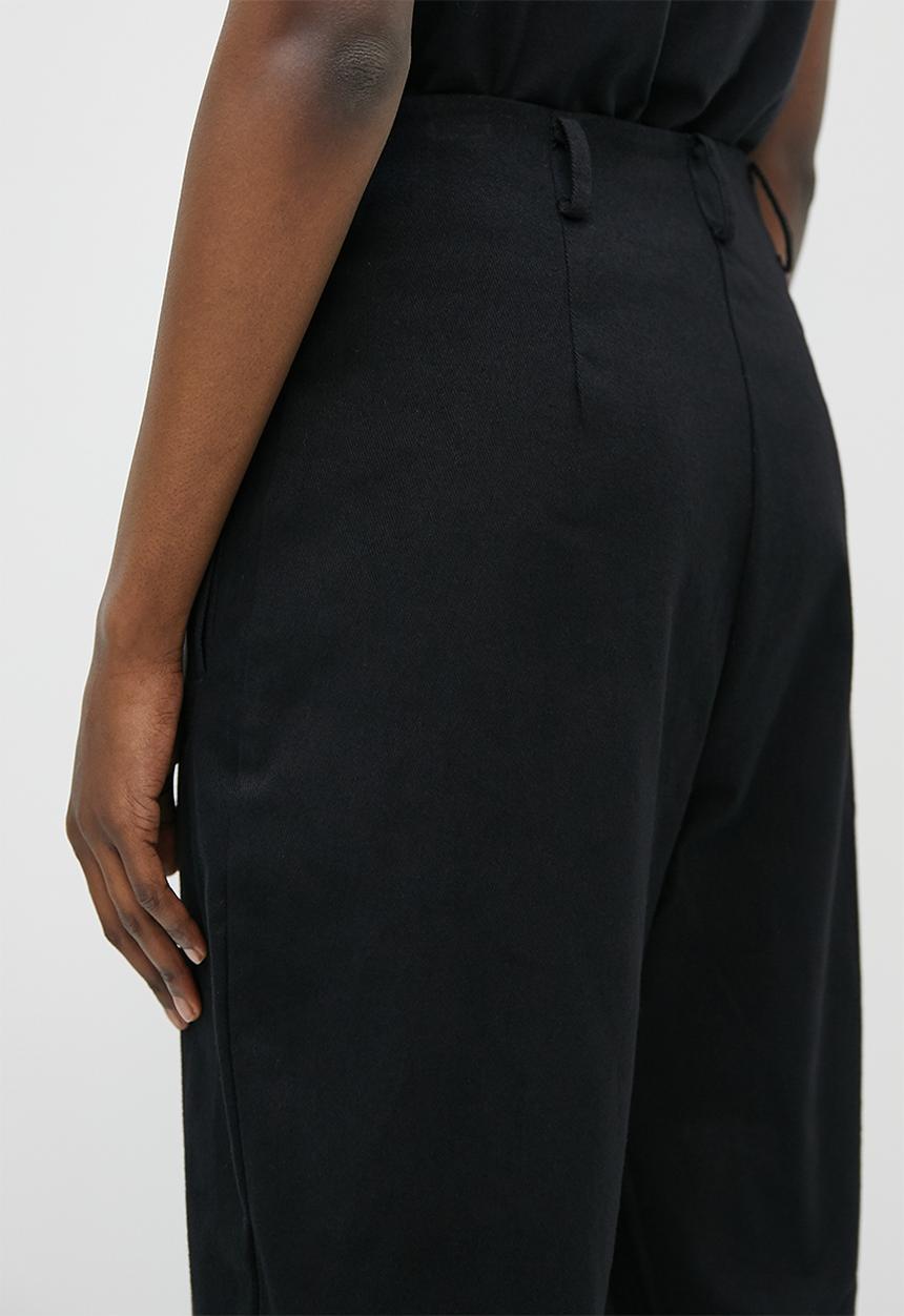 Superbalist - New slouch trouser - black 