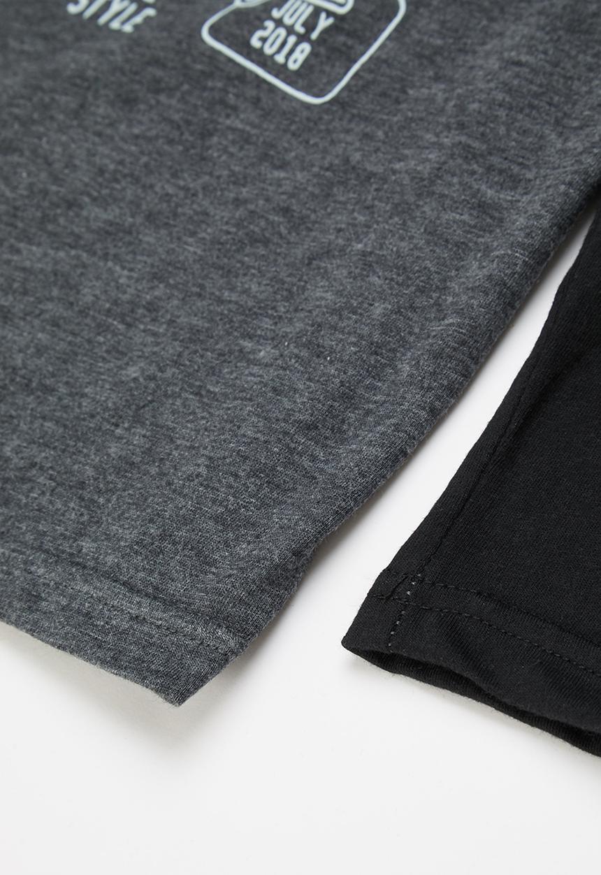 Rebel Republic - Raglan graphic tee - charcoal & black