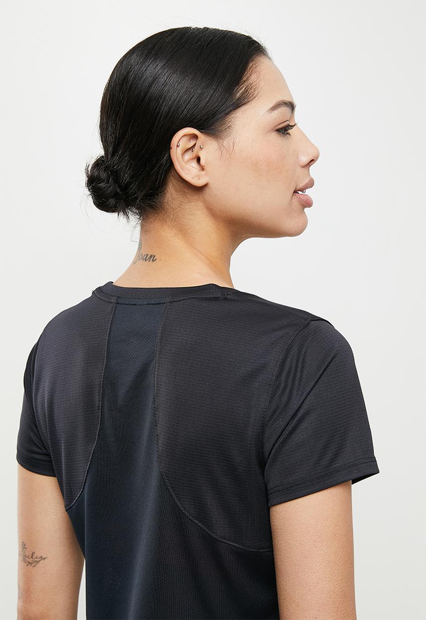 Under Armour - Speed stride 2.0 tee - black/reflective