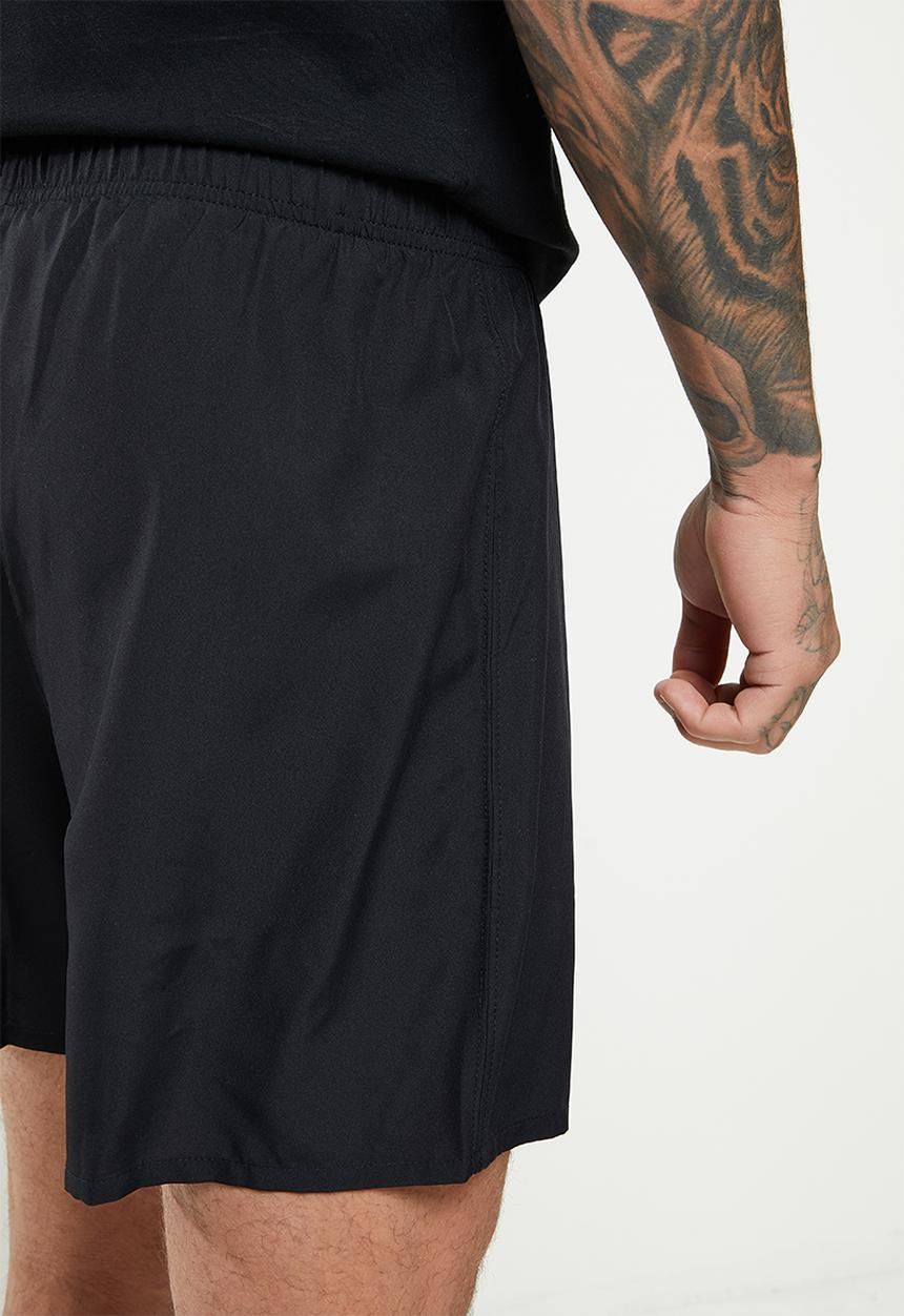 ASICS - Core 7in short - performance black