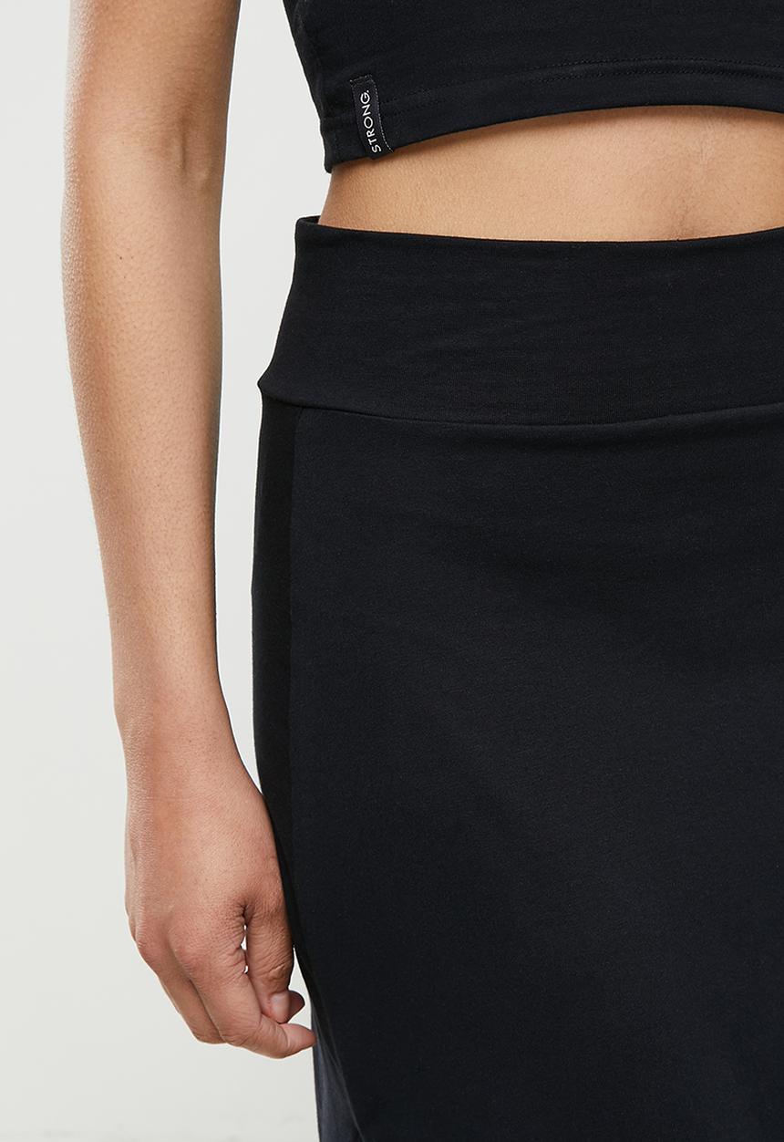 STRONG by T-Shirt Bed Co. - Maxi skirt - raven