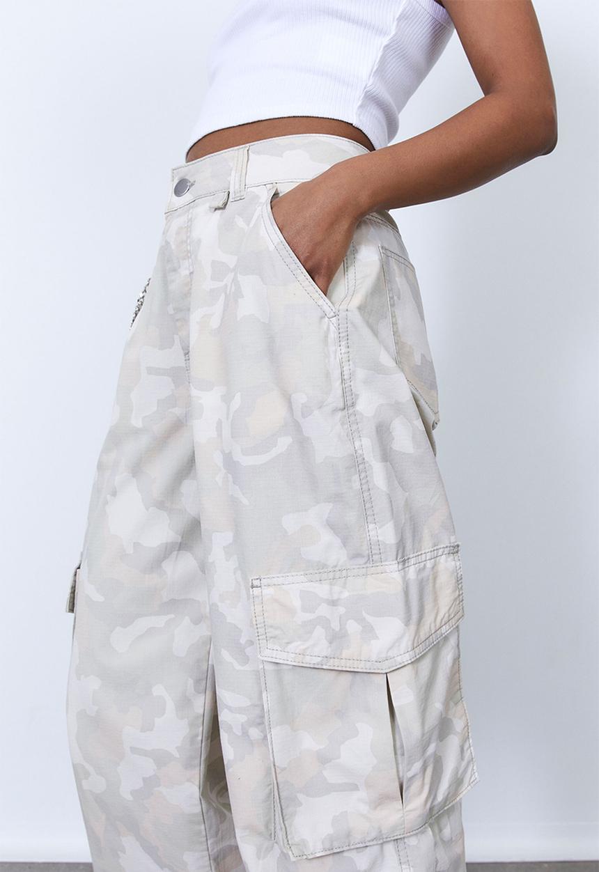 Factorie - Hype woven cargo pant - neutral camo