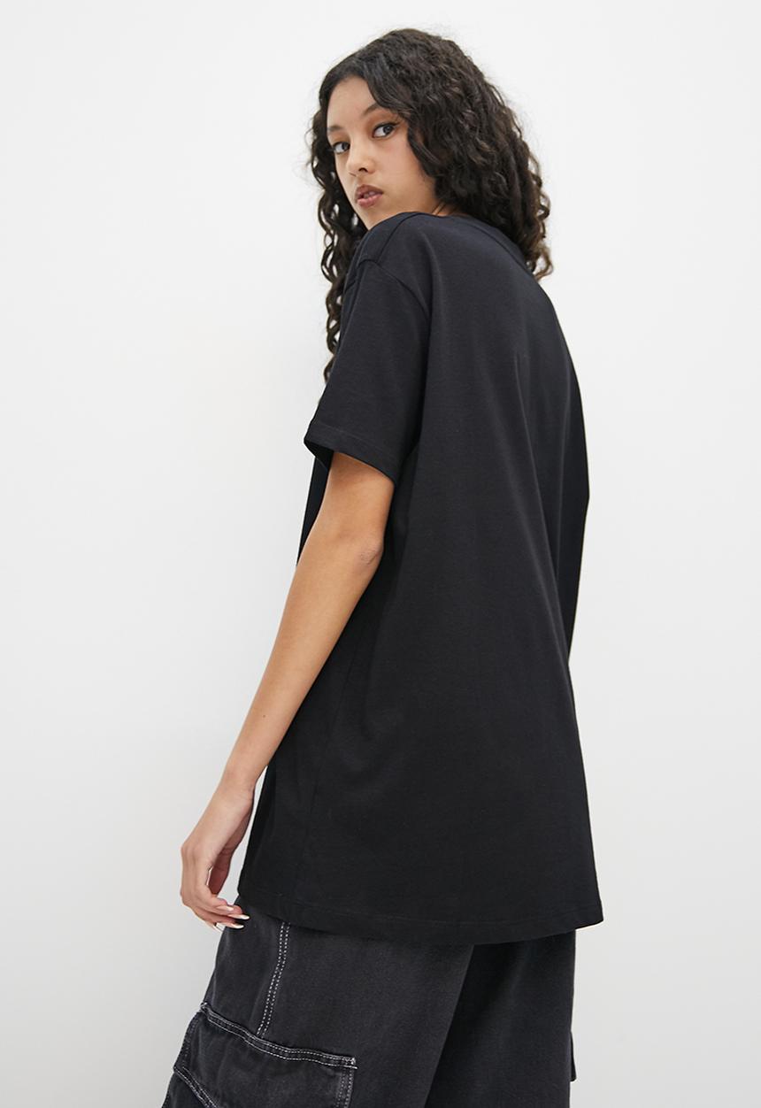 Blake - Graphic oversized tee - black