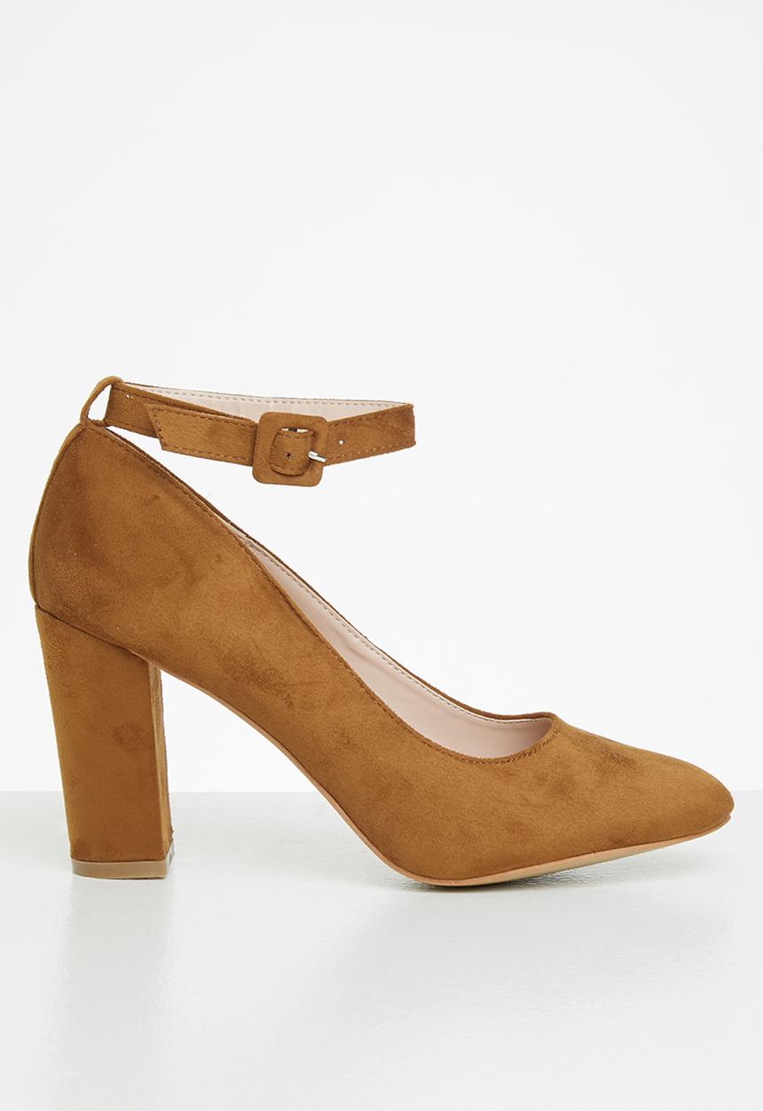 Superbalist - Kate micro-fibre block heel - tan