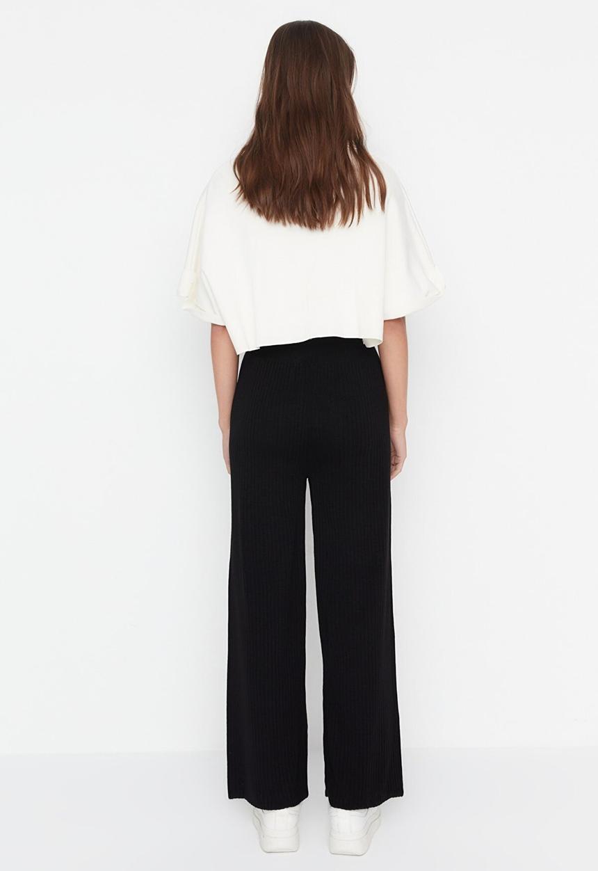 Trendyol - Corduroy knit trousers - black