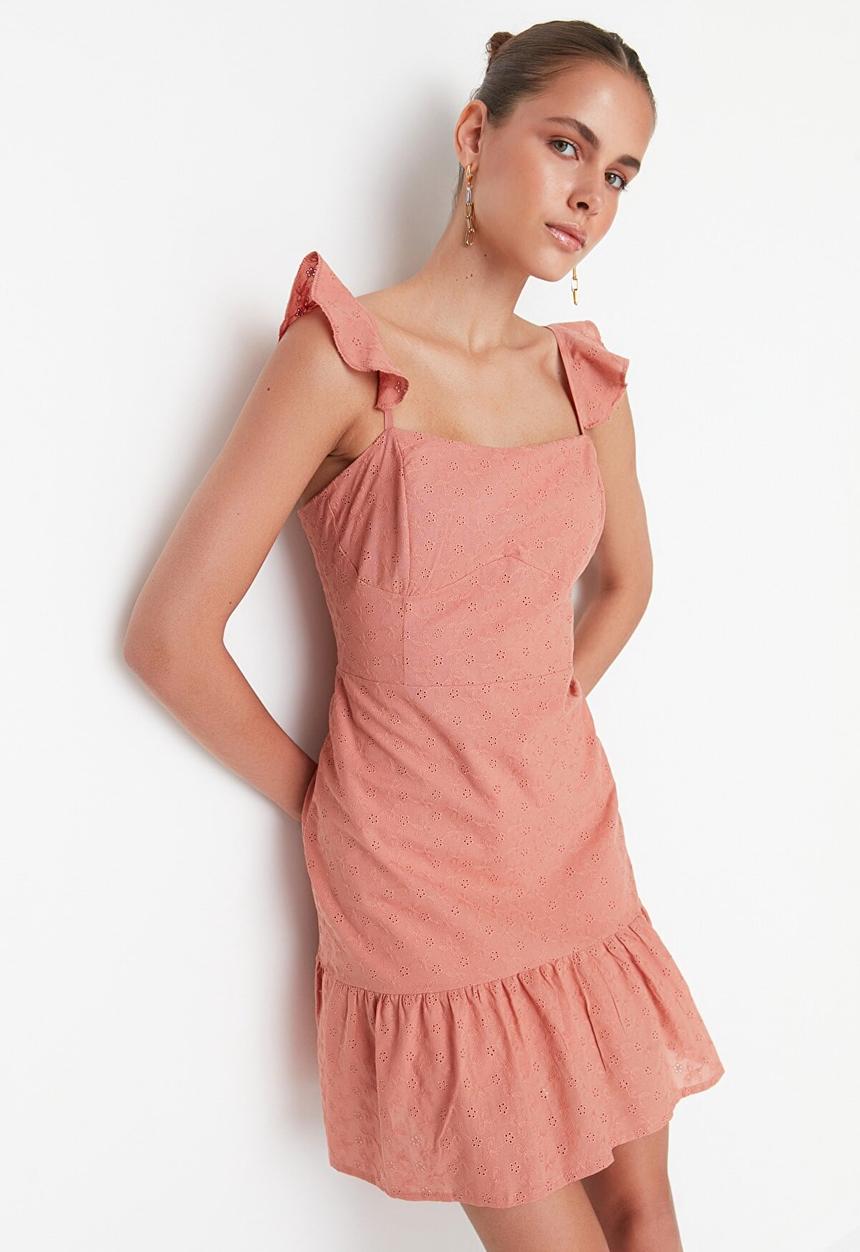 Trendyol - Embroidered dress - brown