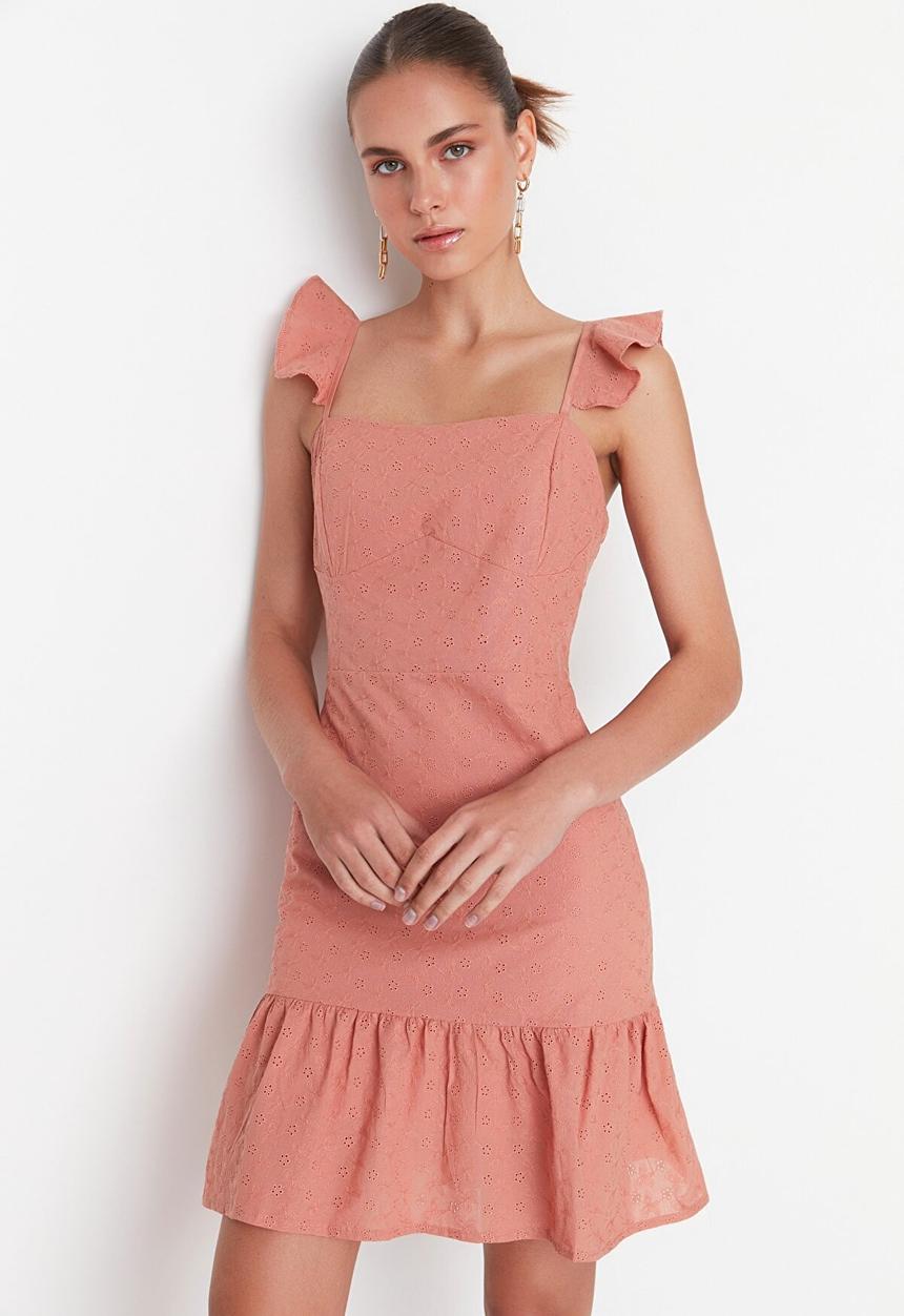 Trendyol - Embroidered dress - brown