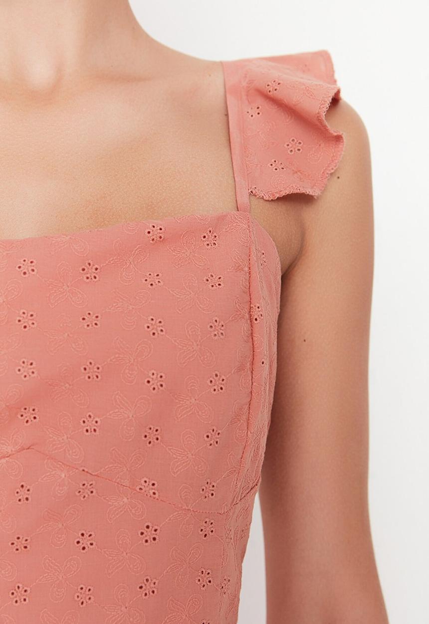 Trendyol - Embroidered dress - brown
