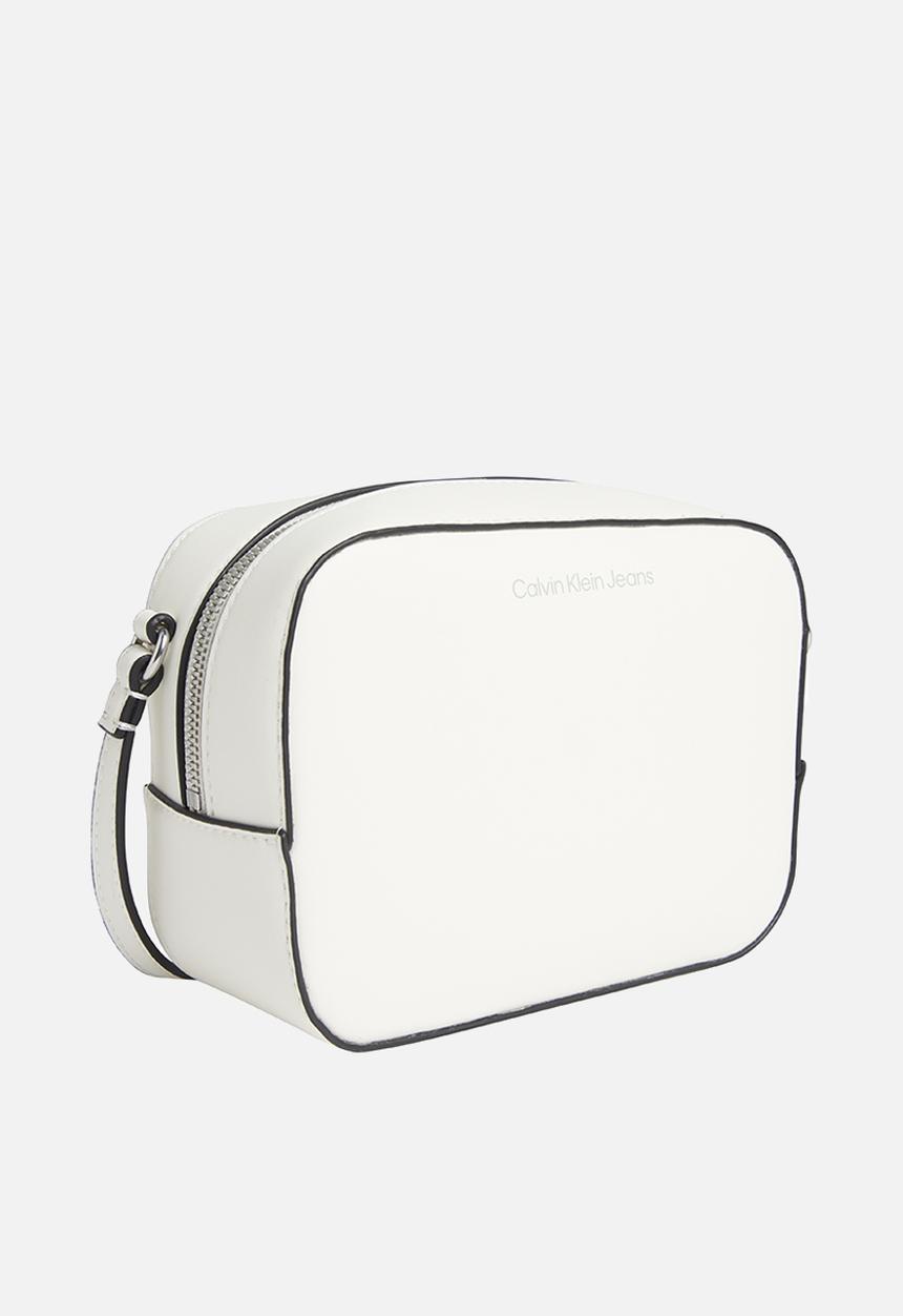 Calvin Klein - Sculpted camera bag two tone - warm white