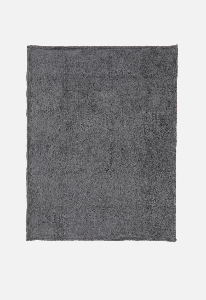Linen House - Teddy throw - charcoal