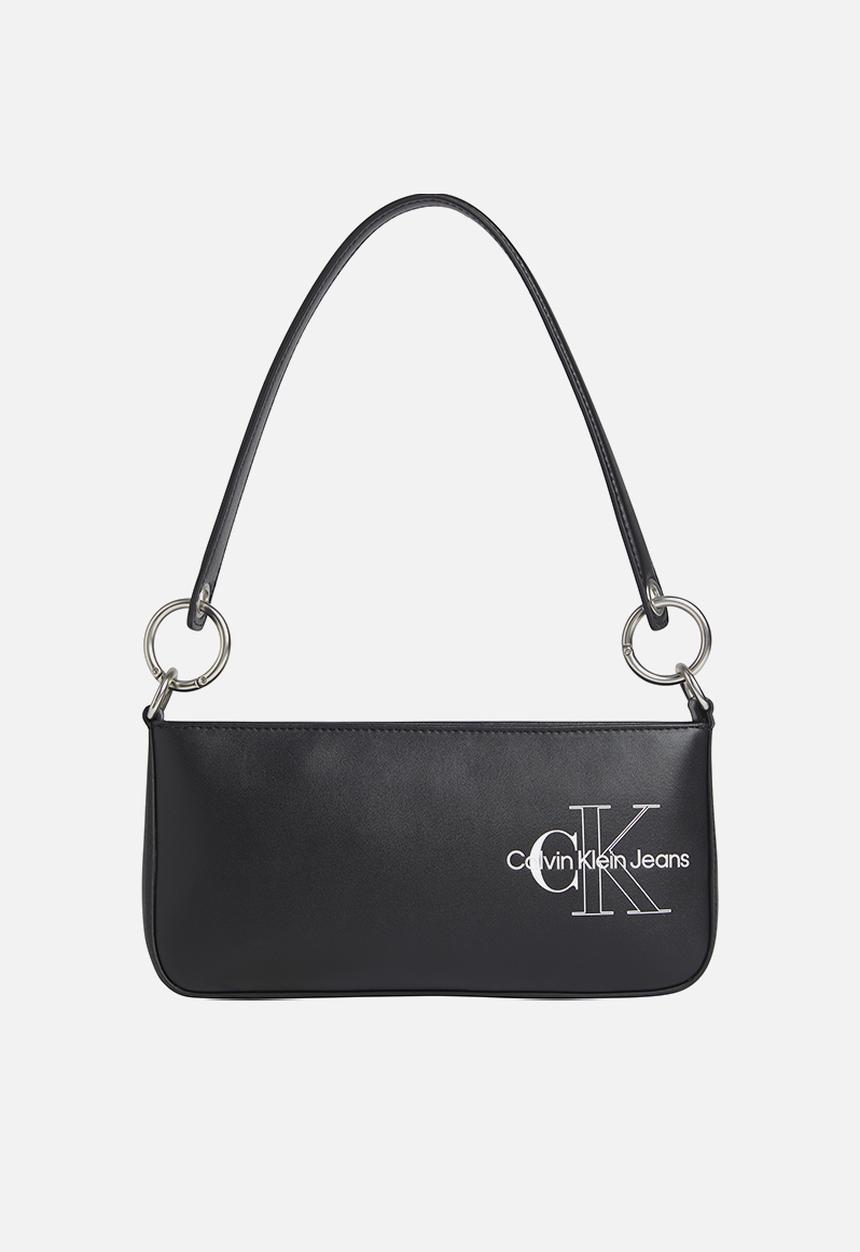 Calvin Klein - Sculpted shoulder pouch two tone - black