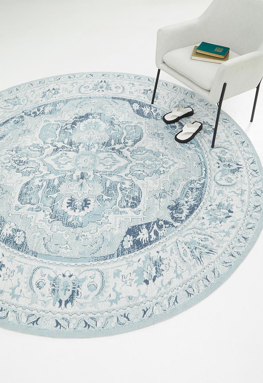 Hertex Fabrics - Heritage round rug - bluestone