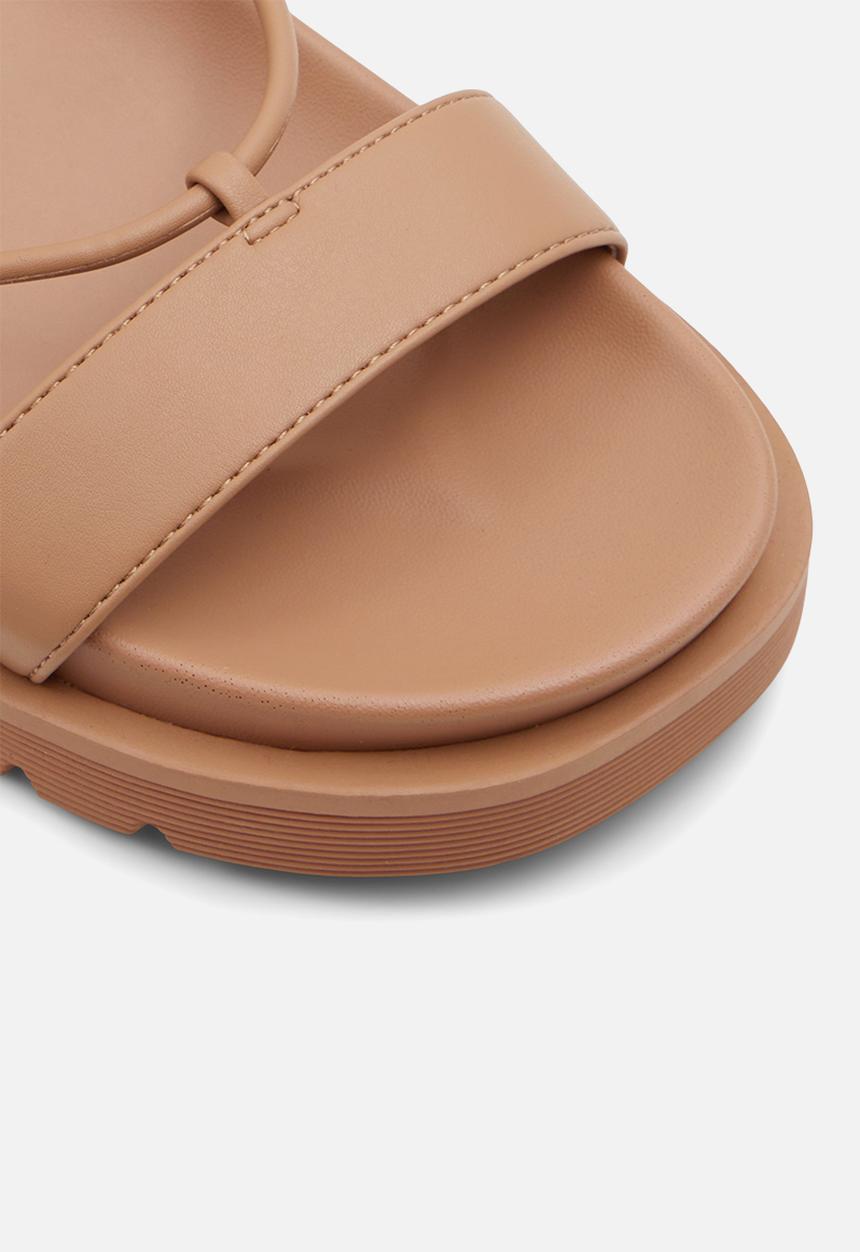 Call It Spring - Jayda sandal - medium beige