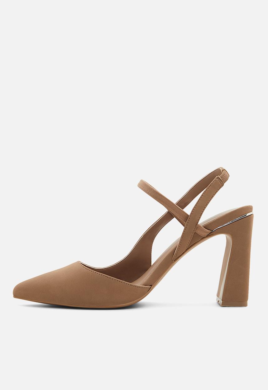 Call It Spring - Yris court heel - light brown