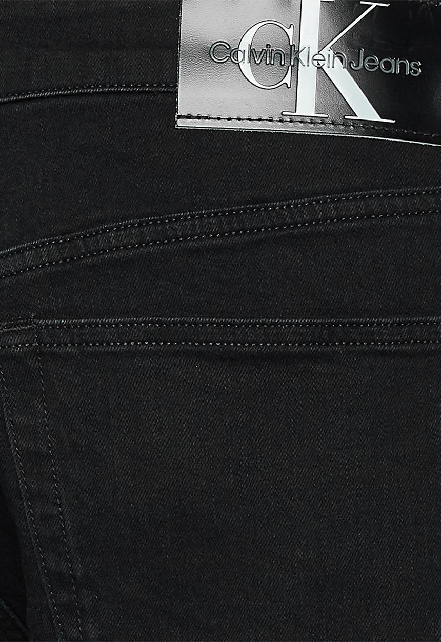 Calvin Klein - Mid thigh short - denim black