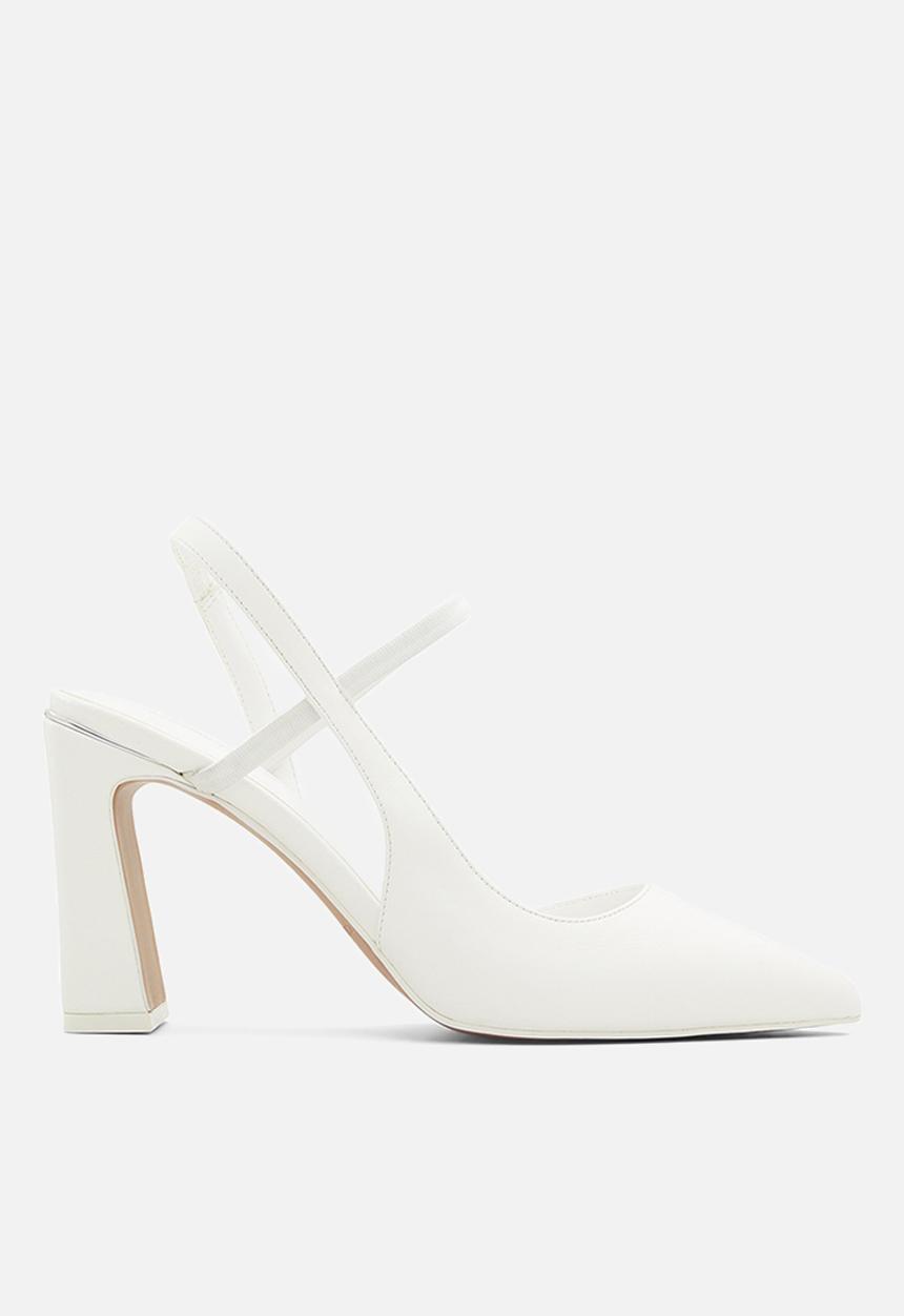 Call It Spring - Yris court heel - white