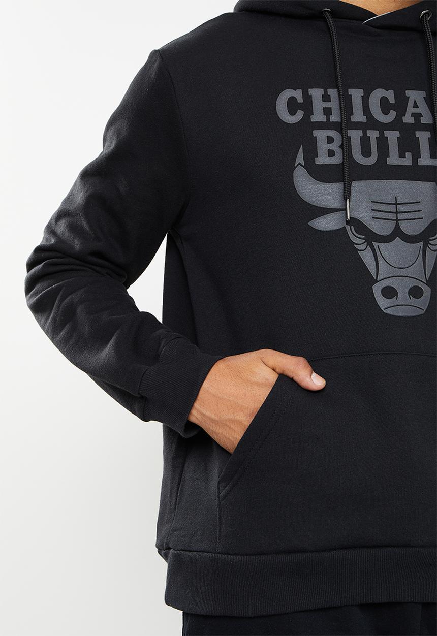 NBA - Bulls long sleeve hooded sweater - black