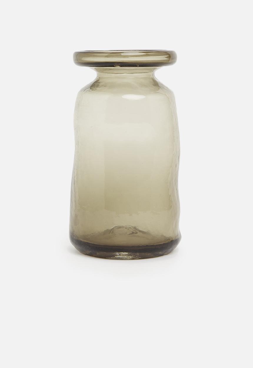 Hertex Haus - Petronas vase - coffee