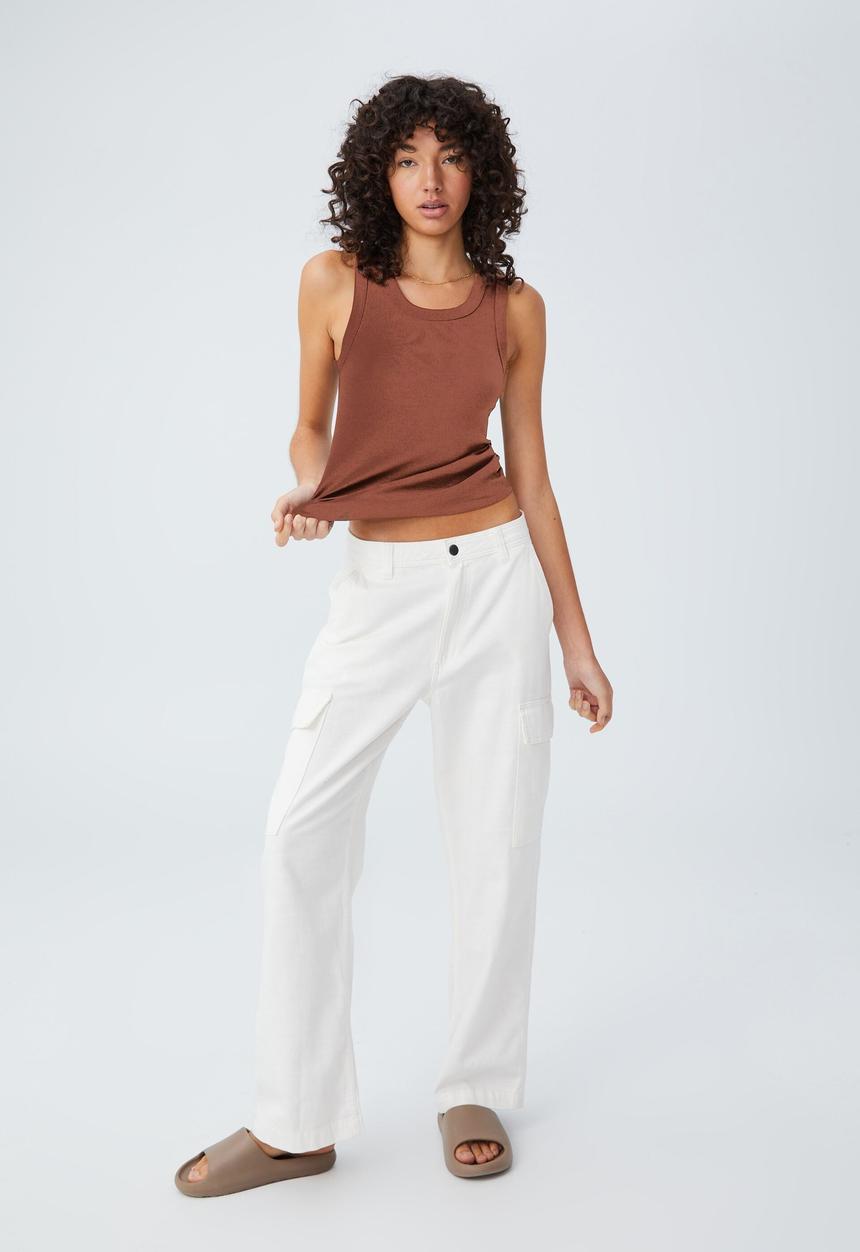 Cotton On - The one organic rib scoop tank - desert brown